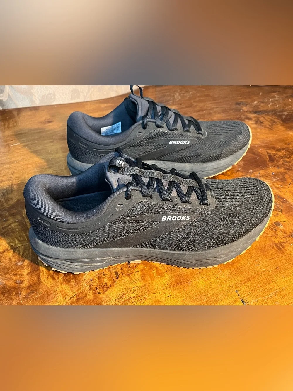 Brooks Black Mesh Running Sneakers Cushioned Mesh Upper